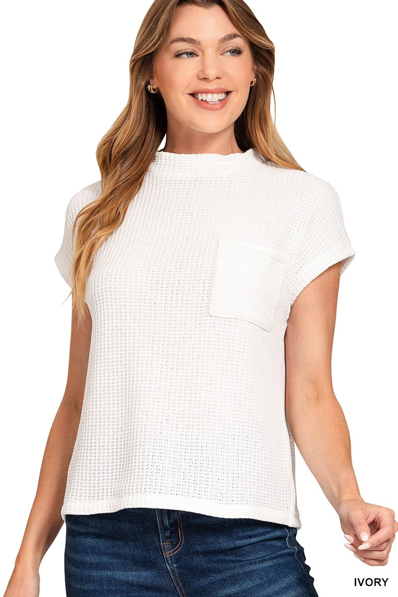Rose Ivory chenille waffle sleeveless sweater u/pocket
